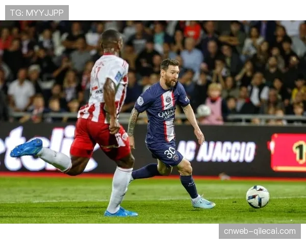 法甲:巴黎圣日耳曼3-0马赛,梅西接班人埃梅加独中两元并送出一次助攻